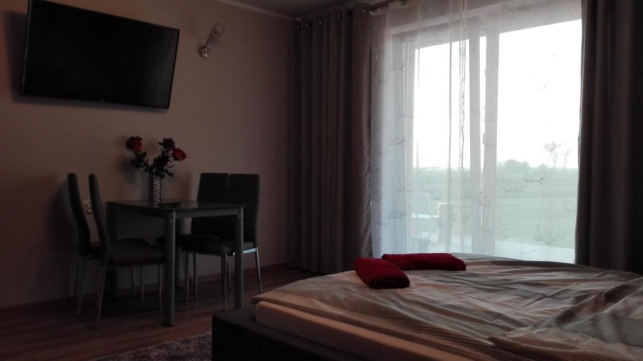 Bed and Breakfast Tropikalna Odnowa Falkowo Exteriér fotografie