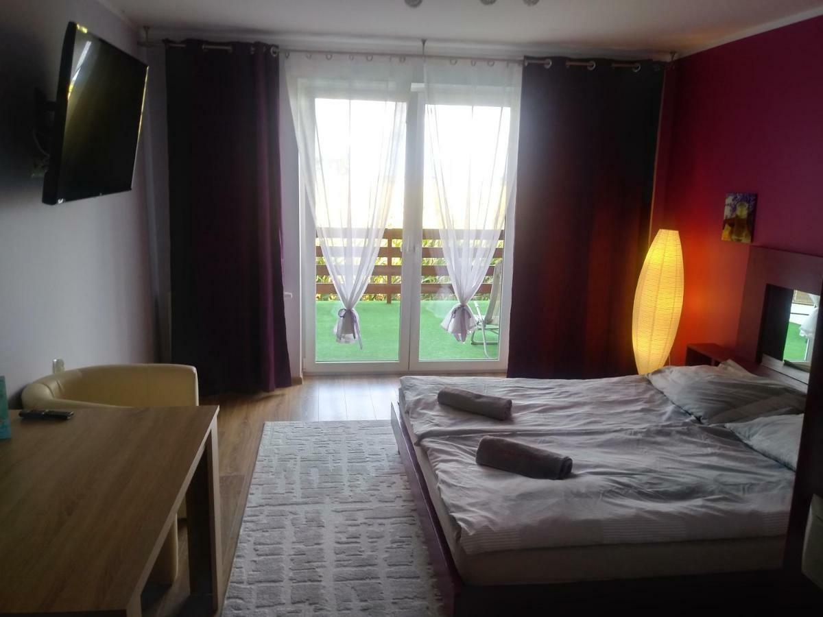 Bed and Breakfast Tropikalna Odnowa Falkowo Exteriér fotografie